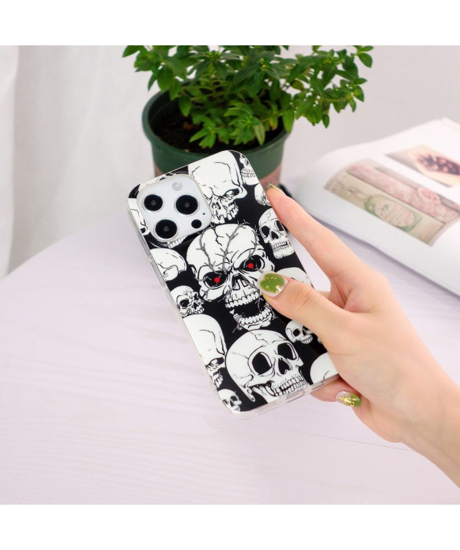 Coque iPhone 15 Pro Max Luminous tête de mort