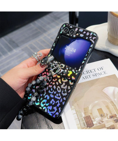 Coque Samsung Galaxy Z Flip 6 Holographique avec Bracelet Perlé Léopard